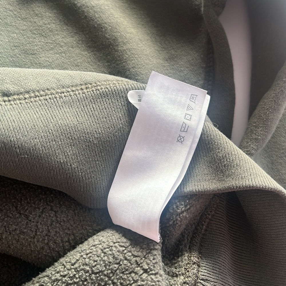Hollister hoodie olive green size small - Picture 6 of 9